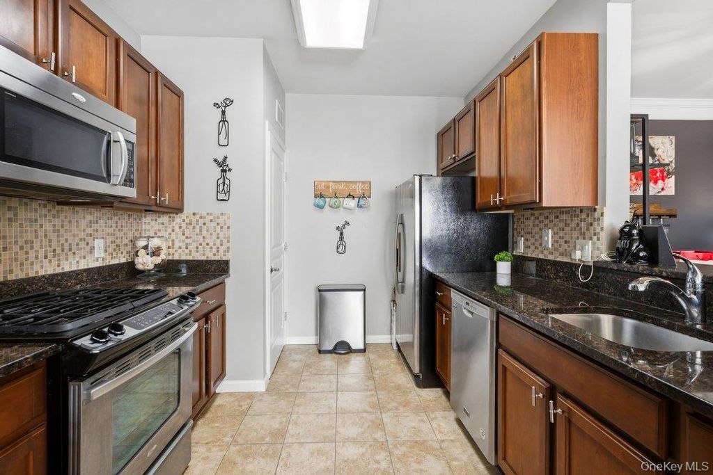 Photo of 1438 Kirkland Court, Central Islip, NY 11722 (MLS # 954048)