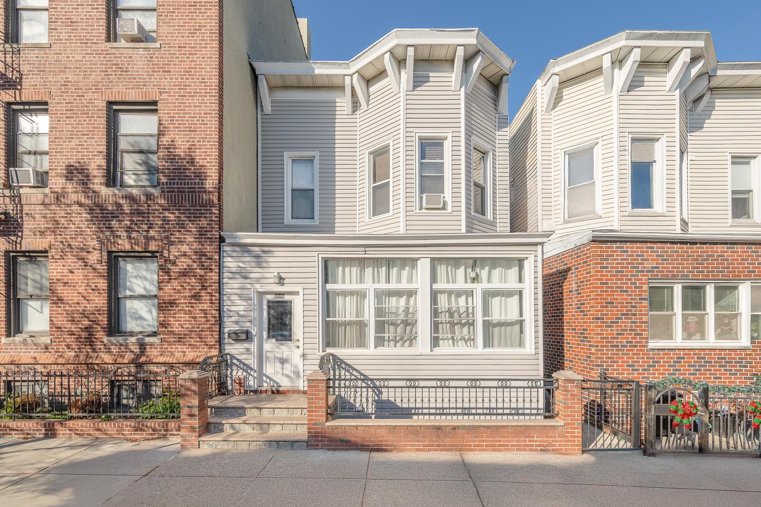 Property for Sale at 44th Street, Astoria, Queens, NY - Bedrooms: 6 
Bathrooms: 2  - $1,325,000