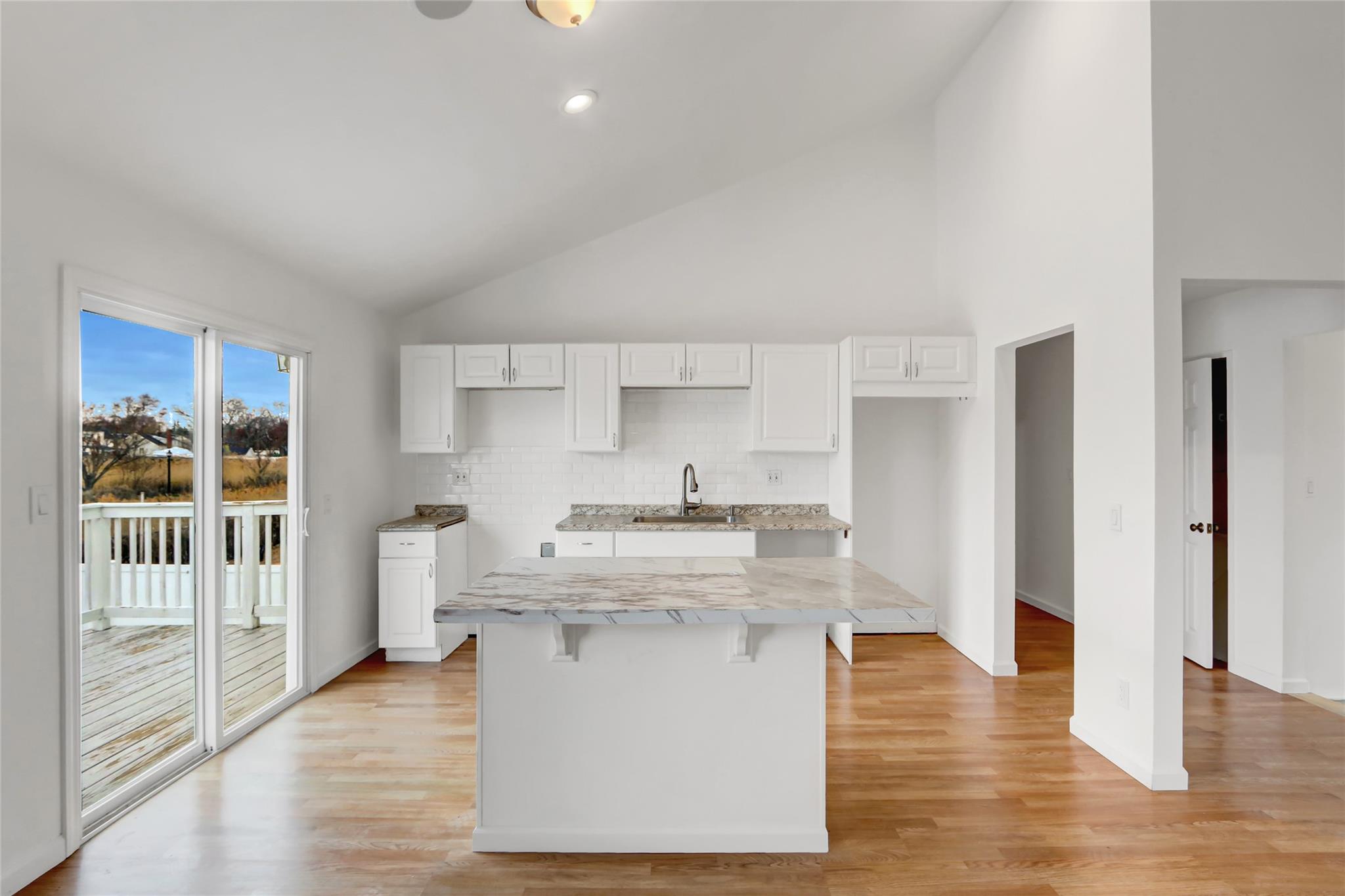 338 S Brookside Avenue, Freeport, New York image 5