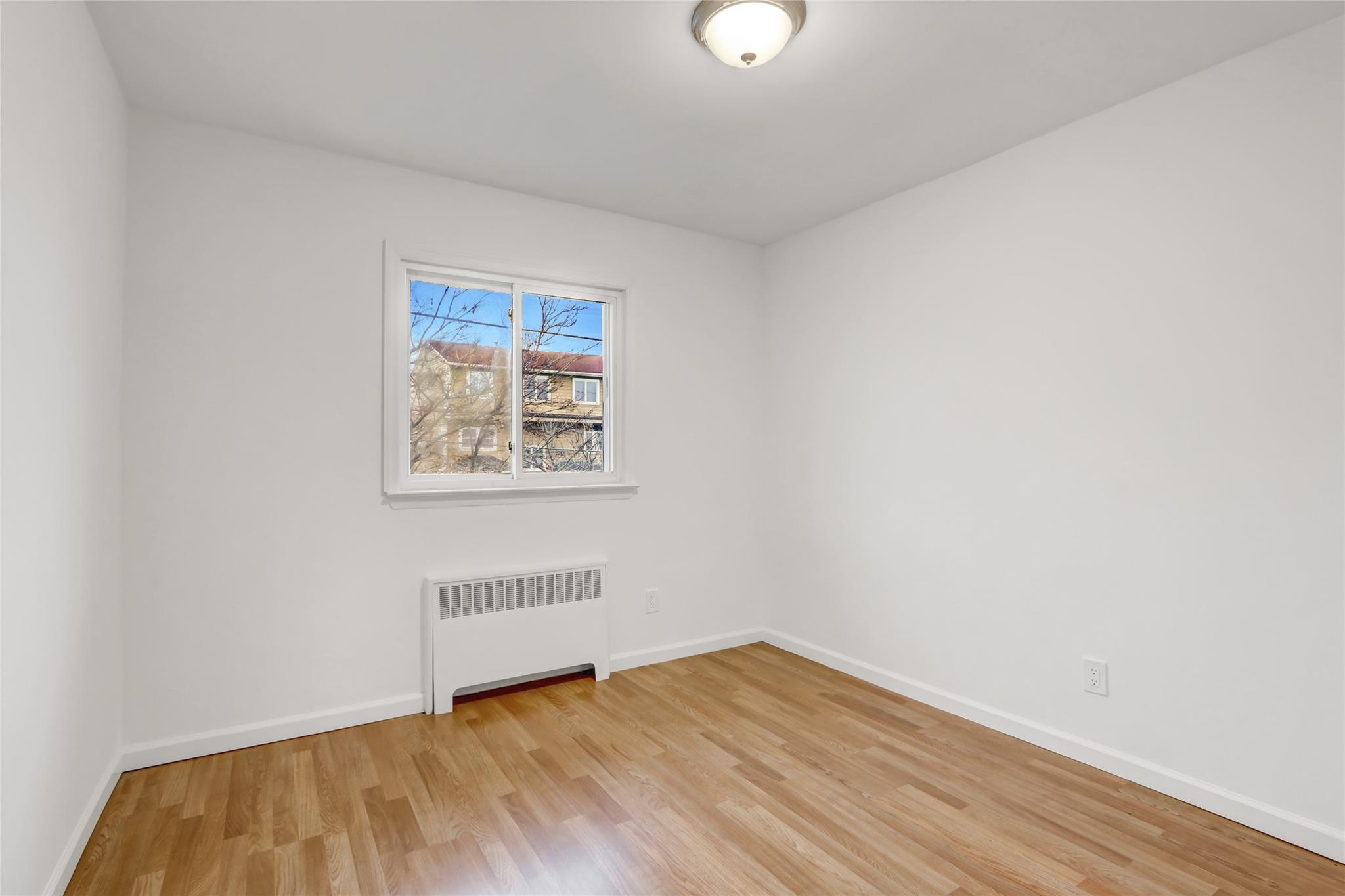338 S Brookside Avenue, Freeport, New York image 6