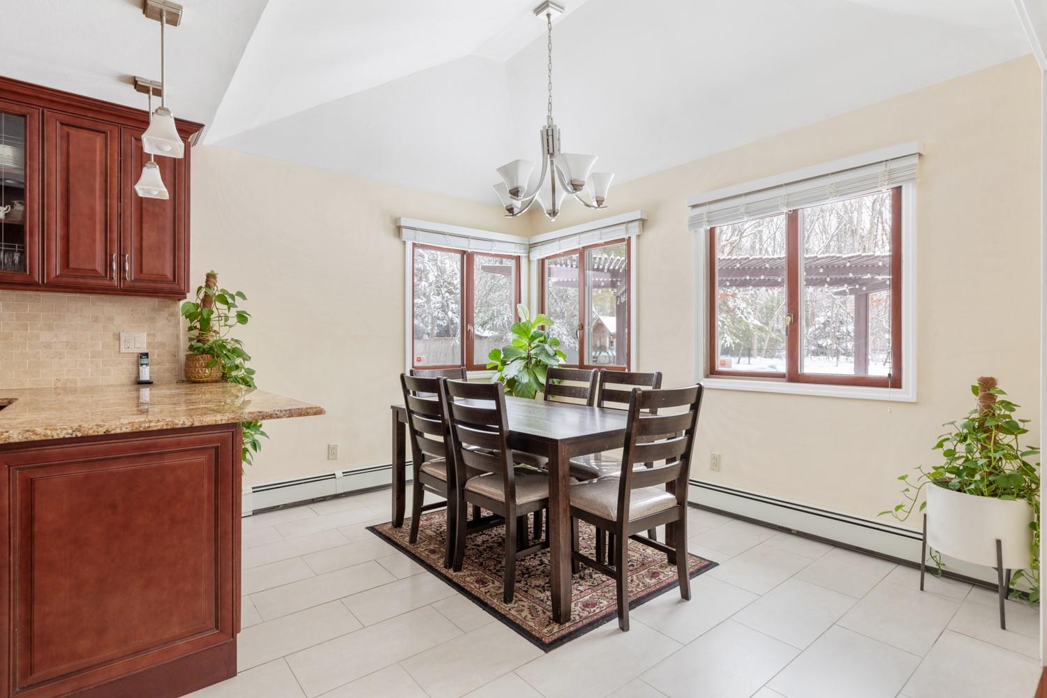 1220 Carlls Straight Path, Dix Hills, New York image 22