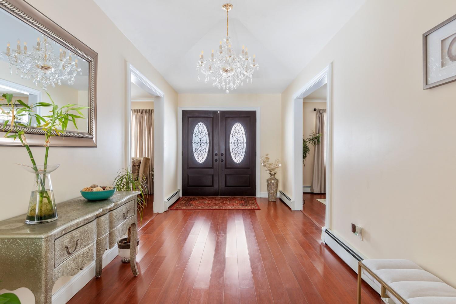 1220 Carlls Straight Path, Dix Hills, New York image 6