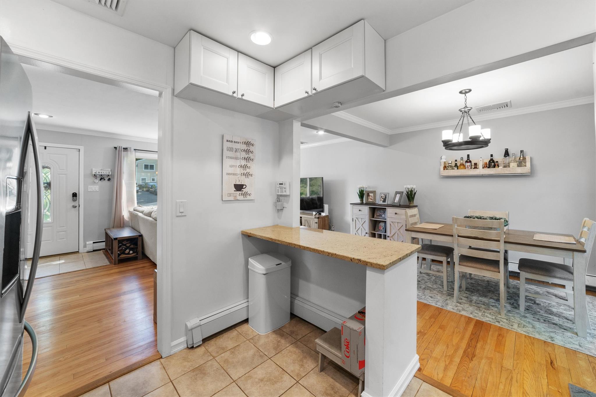 Cortlandt Manor, New York 10567, United States, 3 Bedrooms Bedrooms, ,1 BathroomBathrooms,Residential,Active,136766