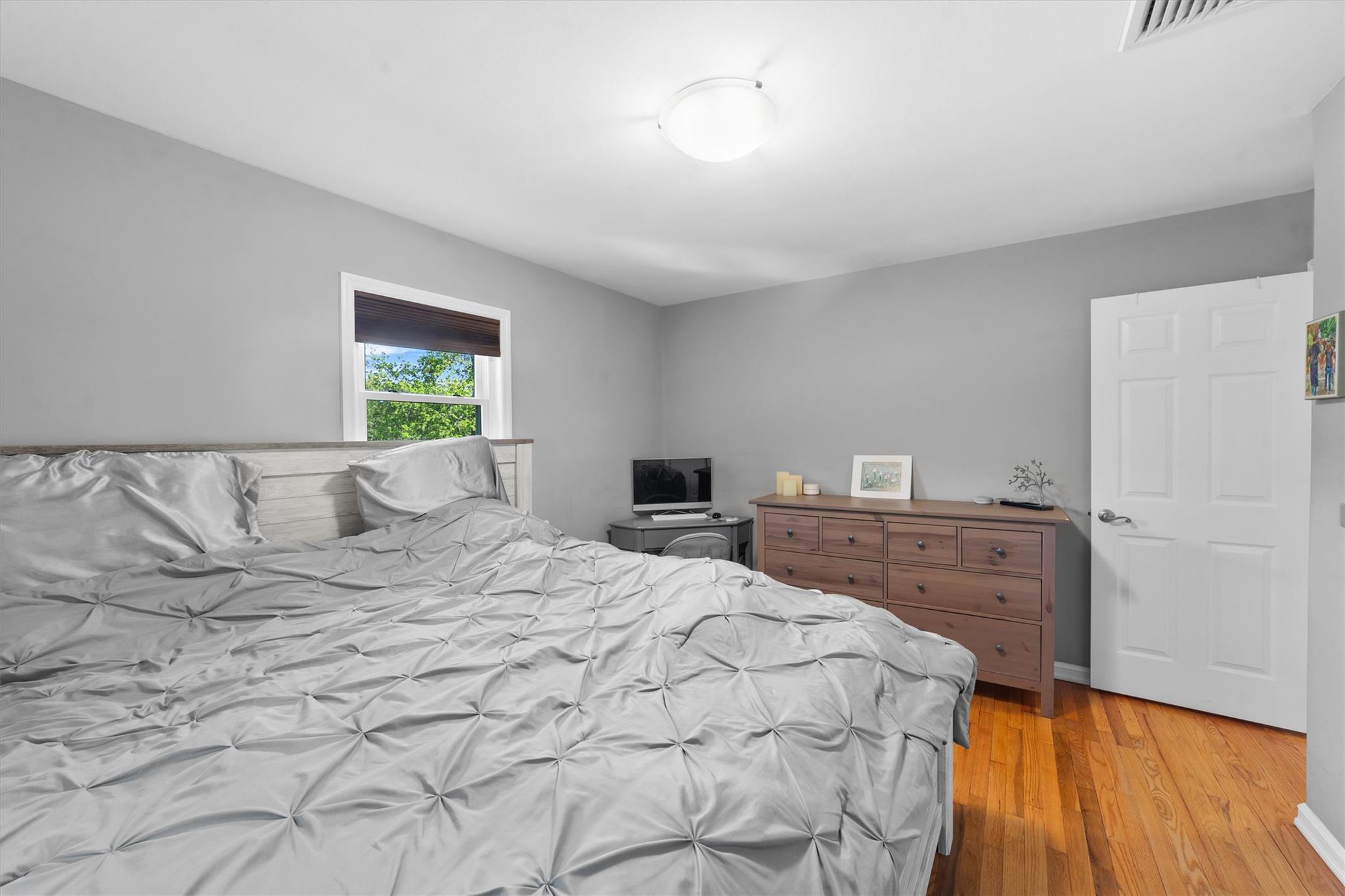 Cortlandt Manor, New York 10567, United States, 3 Bedrooms Bedrooms, ,1 BathroomBathrooms,Residential,Active,136766