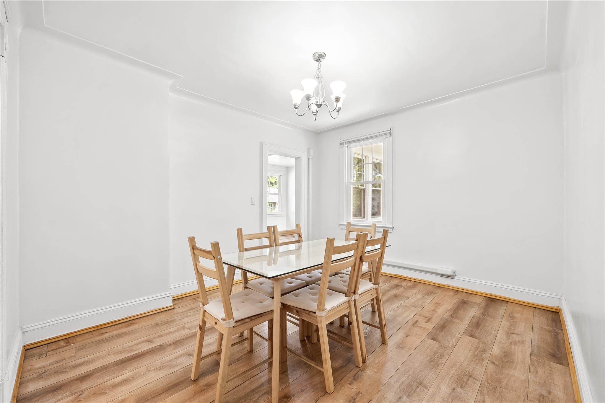 34 Little Neck Road, Little Neck, New York image 10