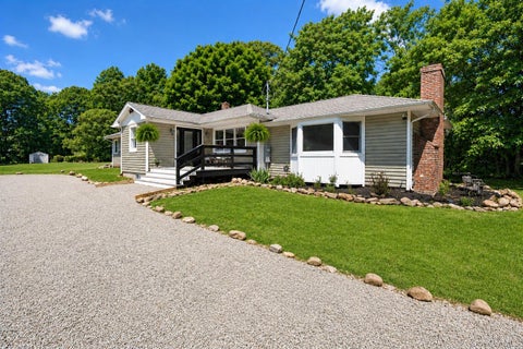 Homes For Sale - 280 Holbrook Road<br/> Ronkonkoma, NY 11779