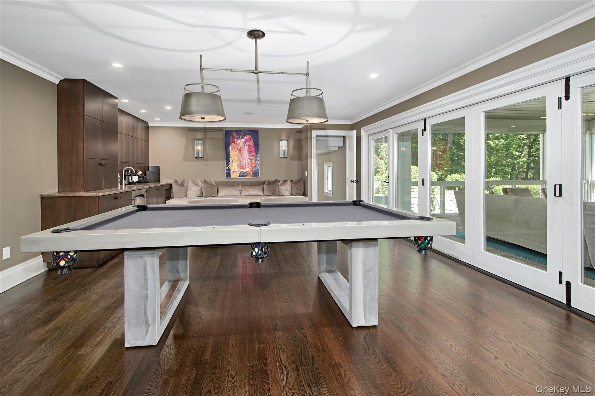 Chappaqua, New York 10514, United States, 4 Bedrooms Bedrooms, ,5 BathroomsBathrooms,Residential,Active,140296