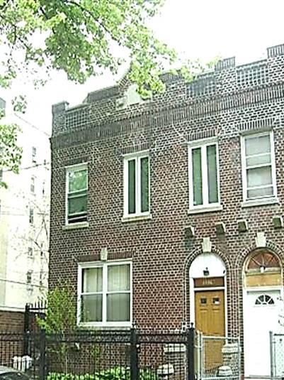 Property for Sale at Tryon Avenue, Bronx, New York - Bedrooms: 7 
Bathrooms: 4  - $1,249,000