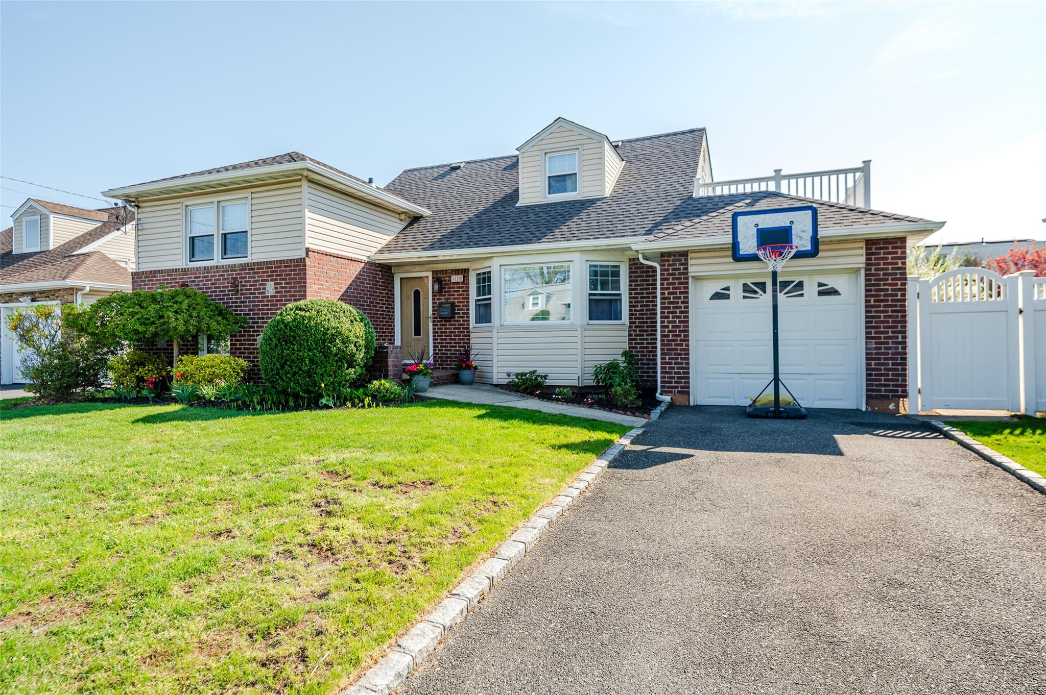3259 Perry Avenue, Oceanside, New York image 1