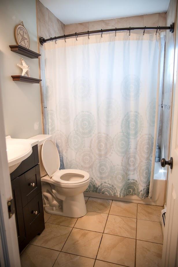 194 Helen Street, Holbrook, New York image 16