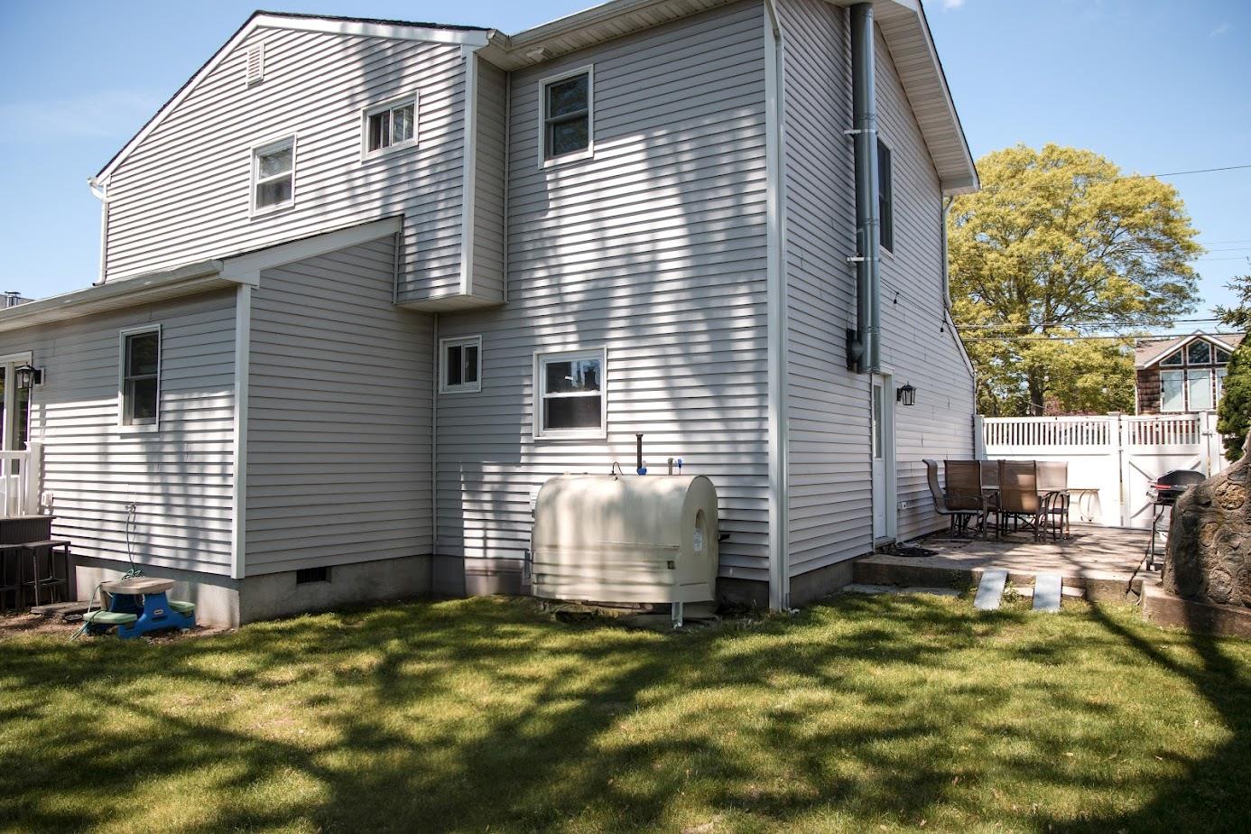 194 Helen Street, Holbrook, New York image 20
