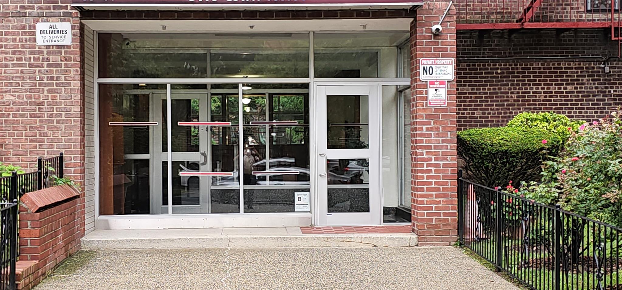 3344 Junction Boulevard 2X