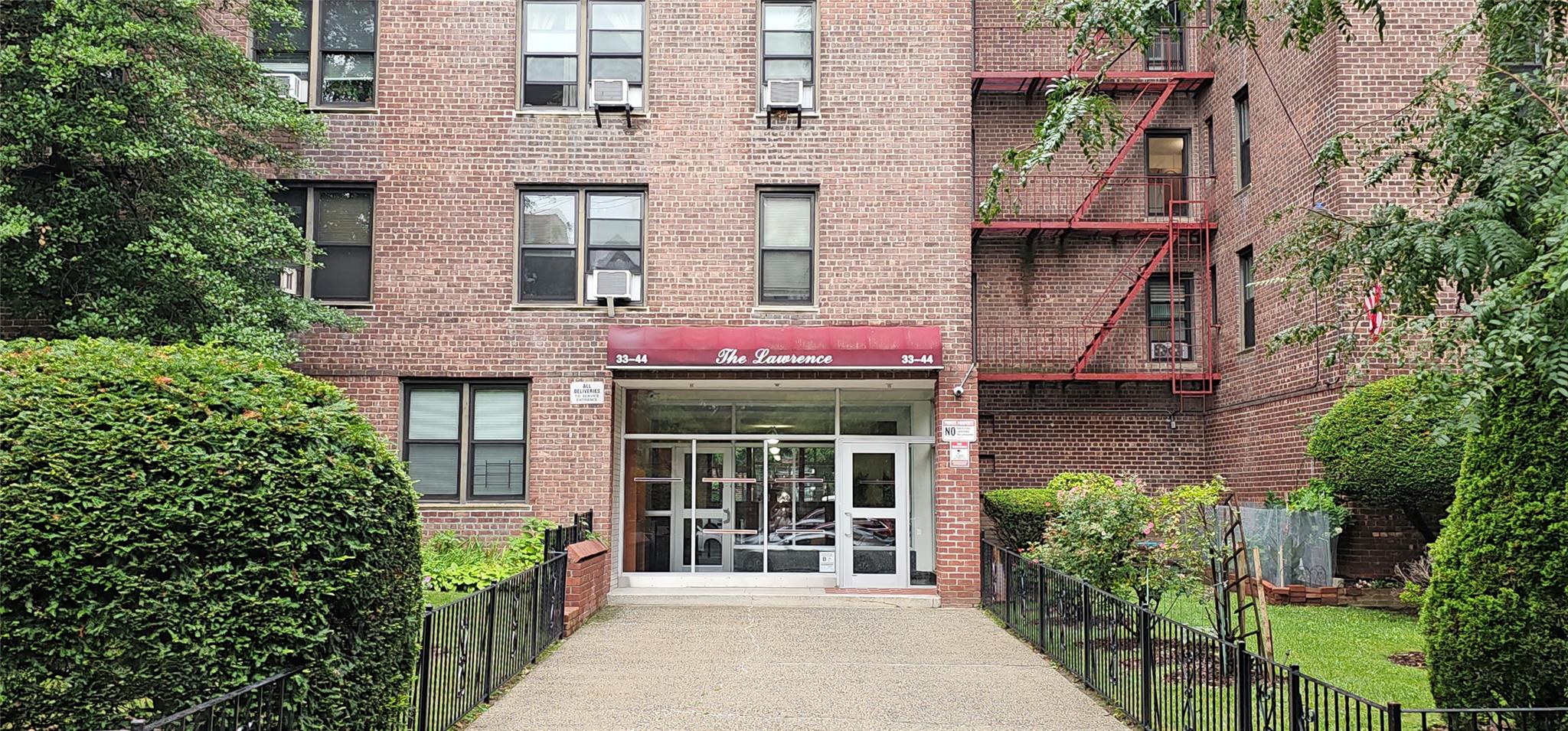 3344 Junction Boulevard 2X