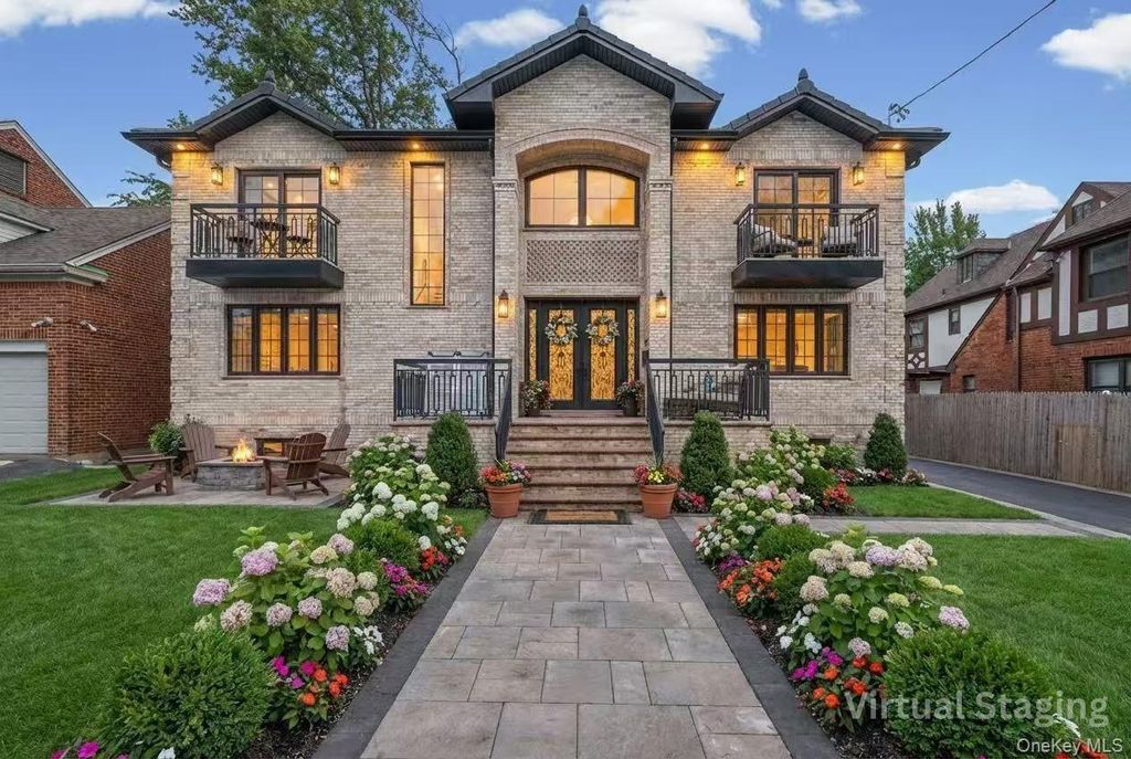 Photo of 32-35 164th Street, Flushing, NY 11358 (MLS # 953698)