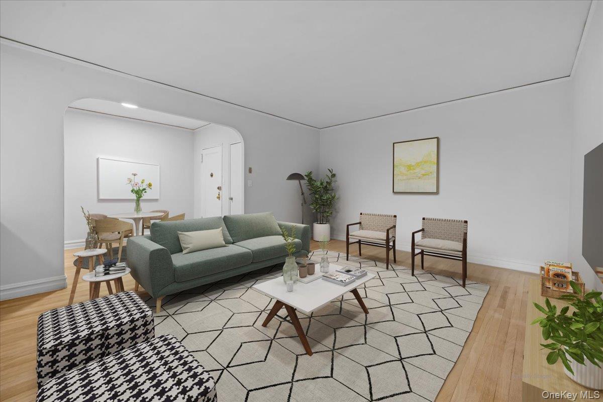 3810 Greystone Avenue 501