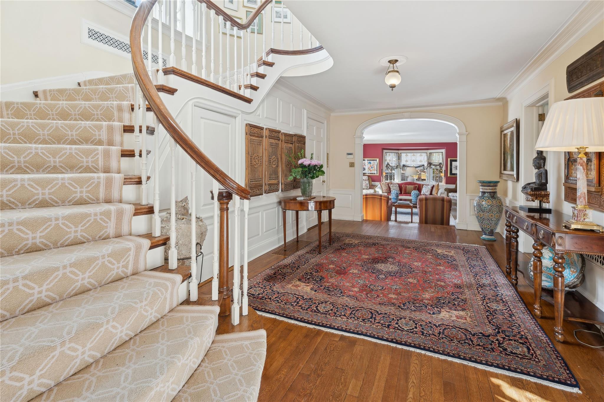 133 Aka 139 Hampshire Road, Bronxville, New York image 3
