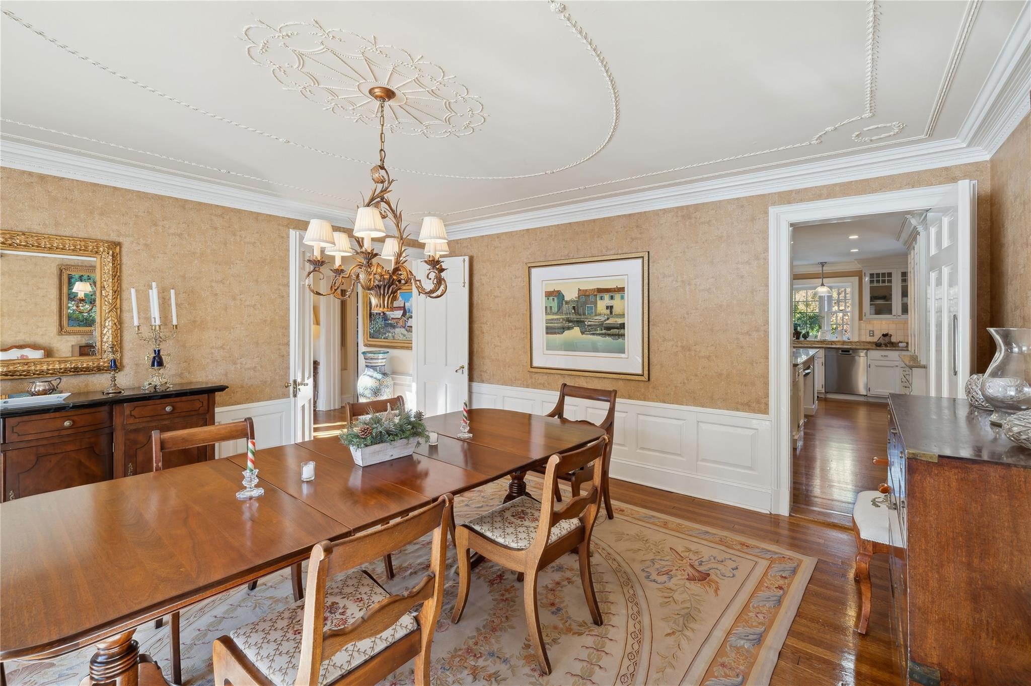 133 Aka 139 Hampshire Road, Bronxville, New York image 16