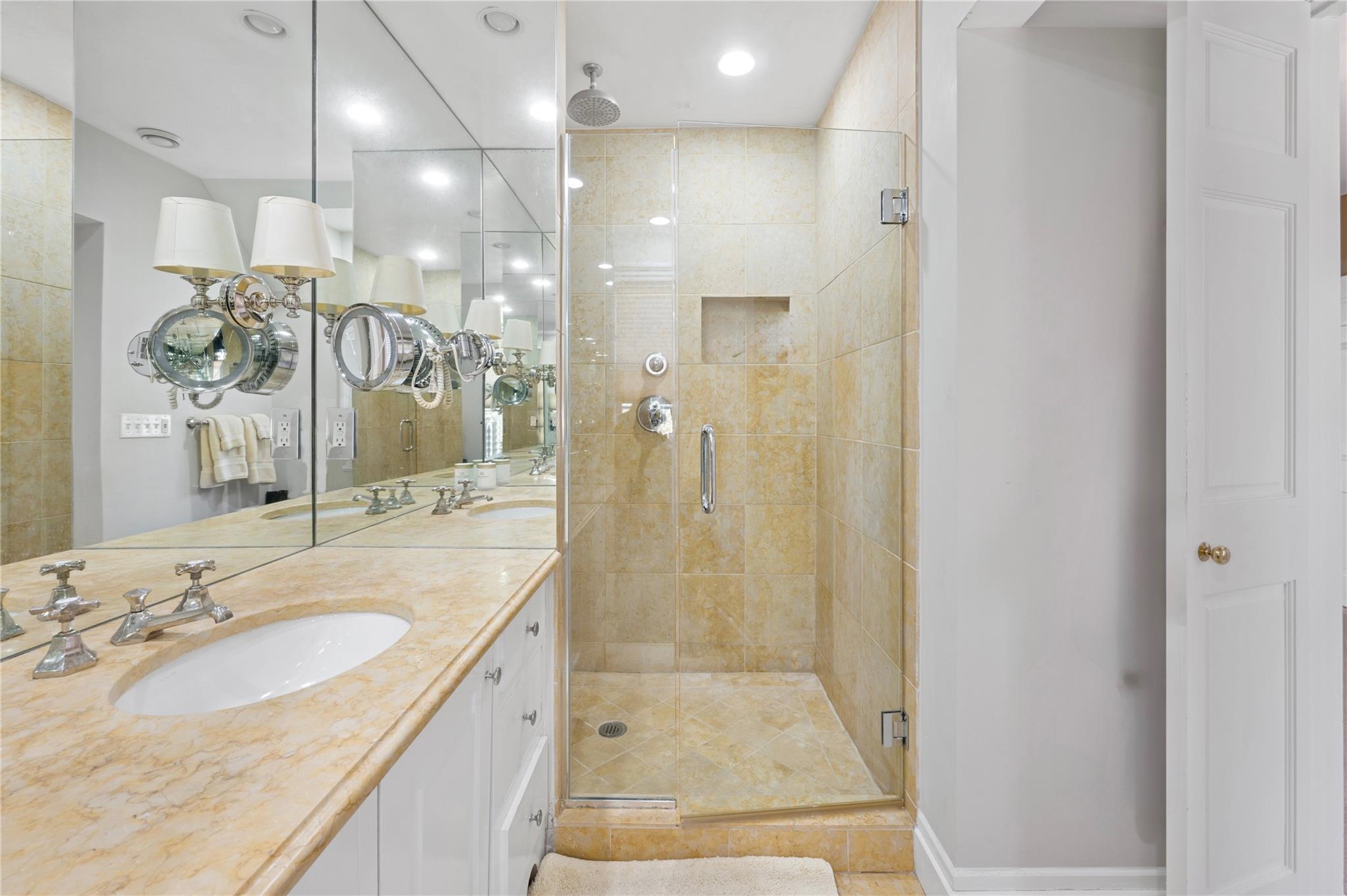133 Aka 139 Hampshire Road, Bronxville, New York image 29