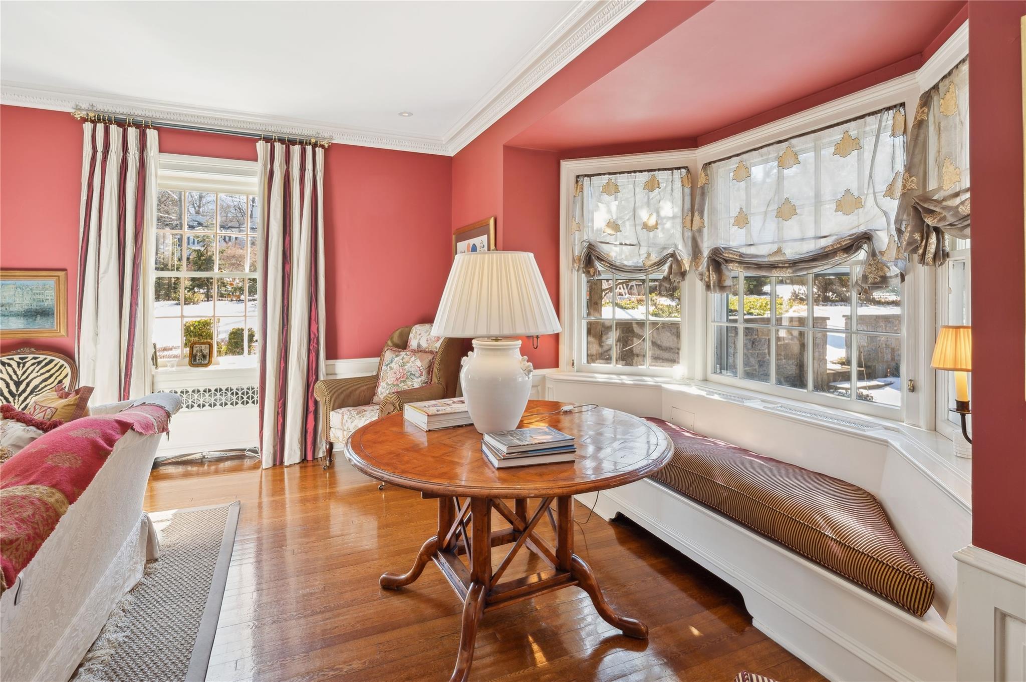 133 Aka 139 Hampshire Road, Bronxville, New York image 7