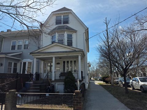 Homes For Sale - 9102 96th Street<br/> Woodhaven, NY 11421