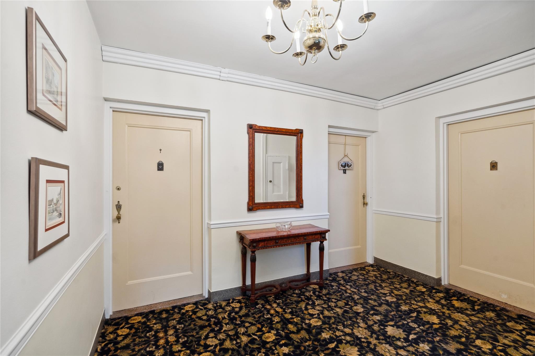 22 Hamilton Place Pl #G2, Garden City, New York image 5