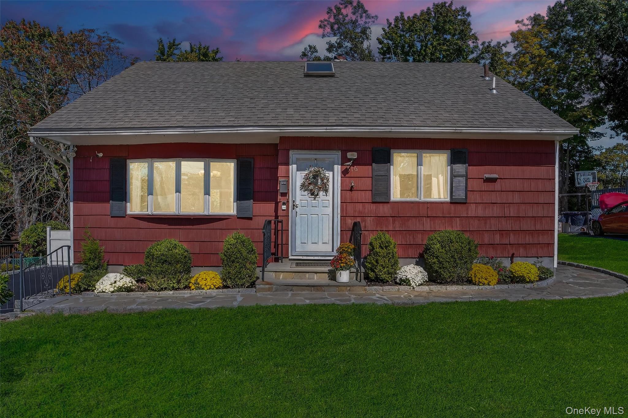 Peekskill, New York 10566, United States, 3 Bedrooms Bedrooms, ,2 BathroomsBathrooms,Residential,Active,222967