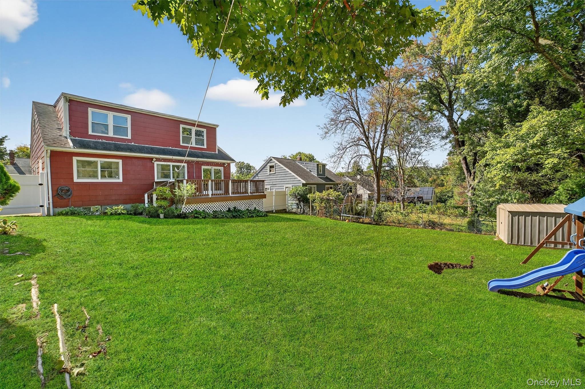 Peekskill, New York 10566, United States, 3 Bedrooms Bedrooms, ,2 BathroomsBathrooms,Residential,Active,222967