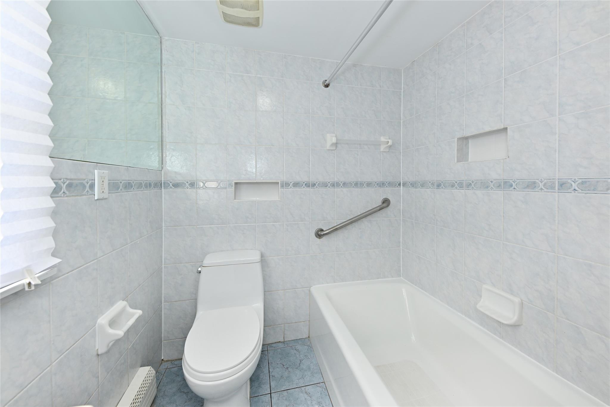 1 Bedford Court, Spring Valley, New York image 13