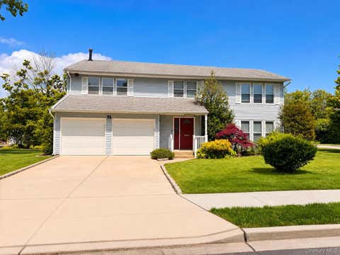 Homes For Sale - 96 Margaret Avenue<br/> Lawrence, NY 11559