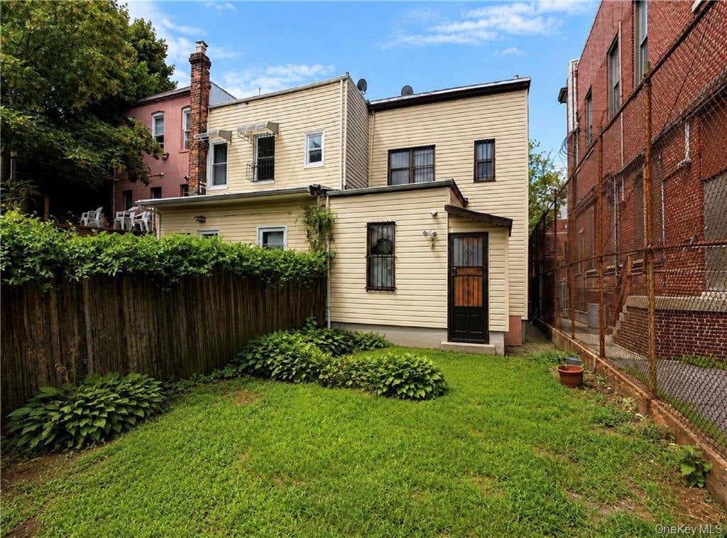 Photo of 123 Milford Street, Brooklyn, NY 11208 (MLS # 1032959)
