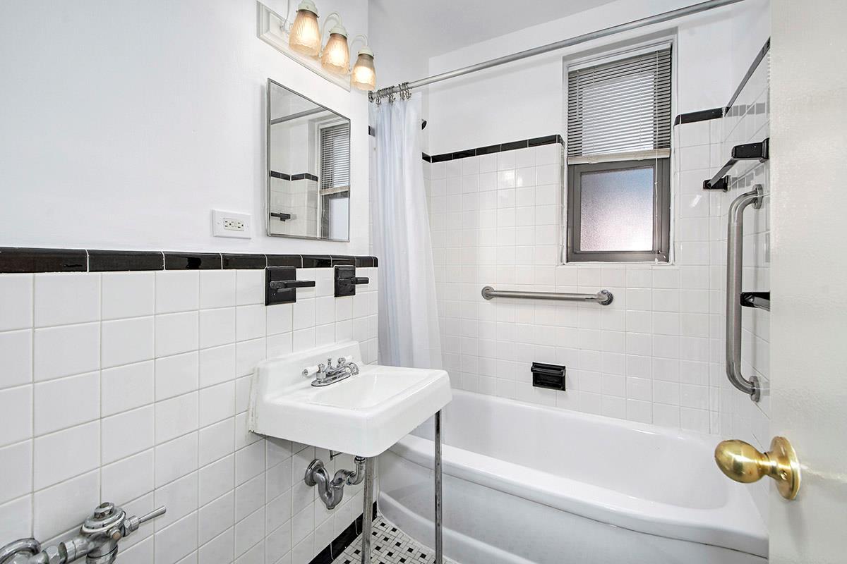164 Church Street #6A, New Rochelle, Florida image 13