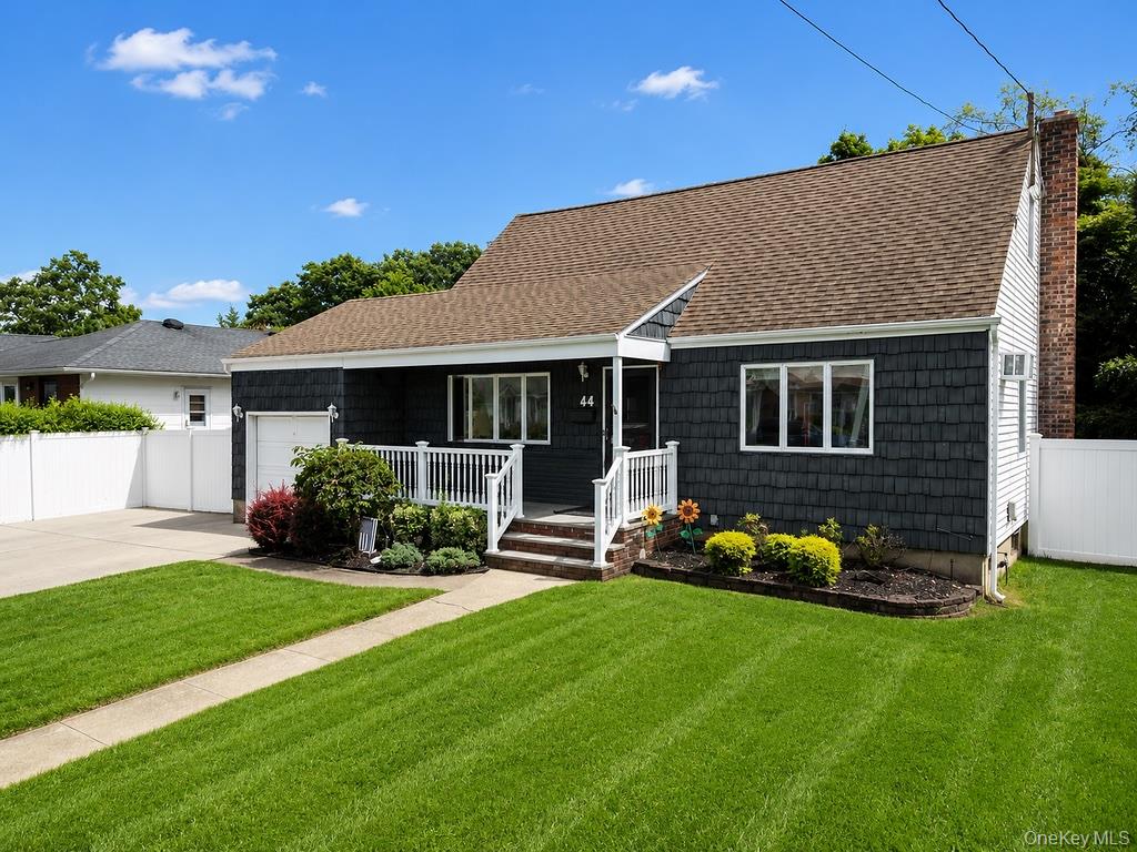 44 Sunset Avenue