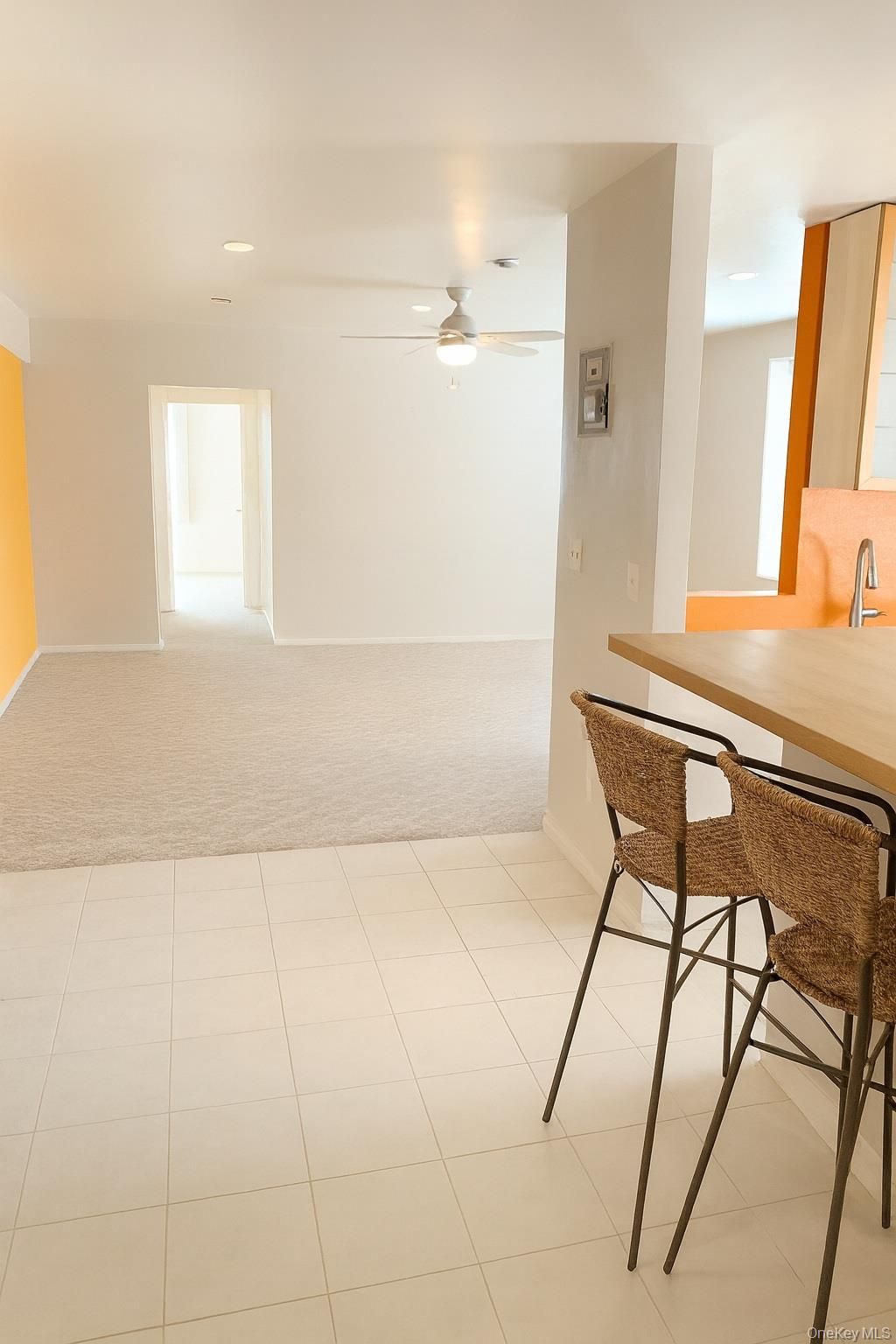 Photo of 50 DAVENPORT AVENUE #2G, New Rochelle, NY 10801 (MLS # 927092)