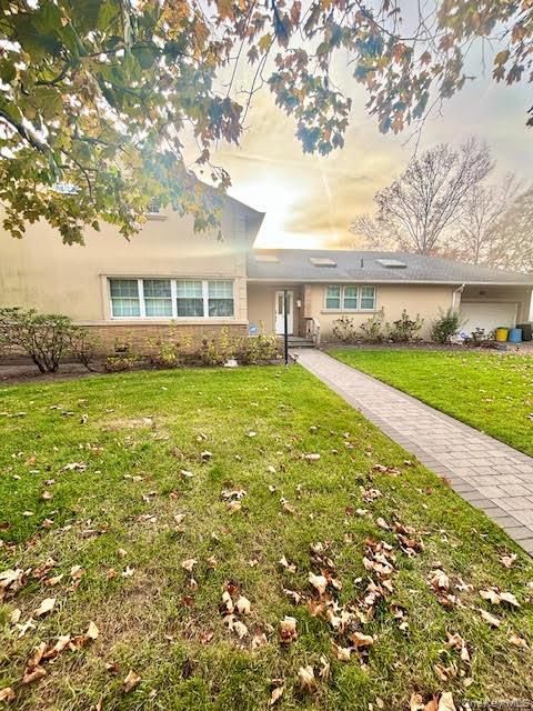 Photo of 573 Fairway Drive, Woodmere, NY 11598 (MLS # 904145)