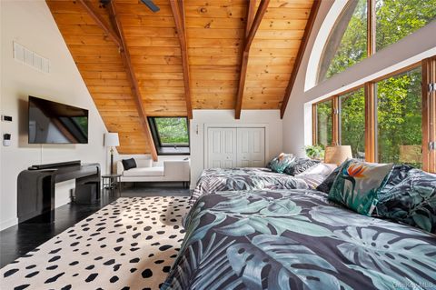 Tiny photo for 407 Boulevard, Kingston, NY 12401 (MLS # 911602)