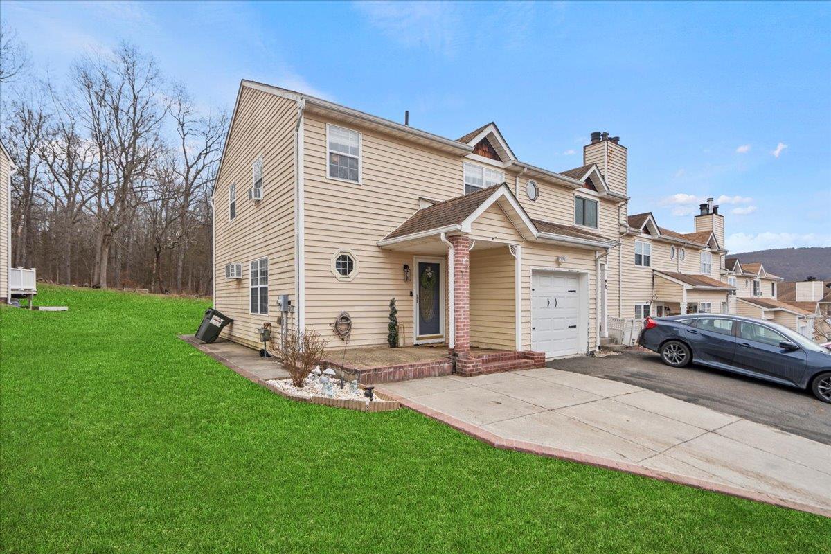 12 Franklin Place, Washingtonville, New York image 3