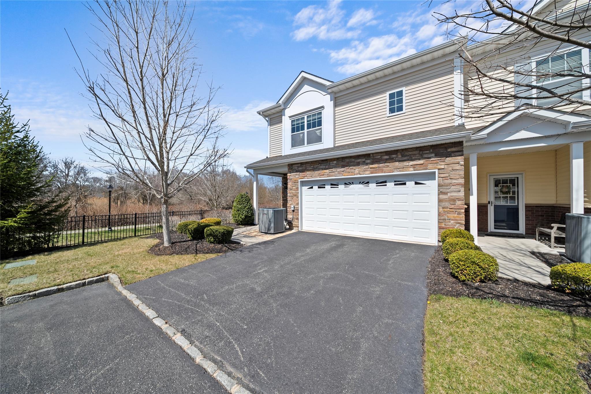 133 Rosebud Court, Patchogue, New York image 24