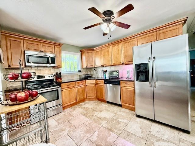10 Brushwood Drive, Shirley, New York image 7