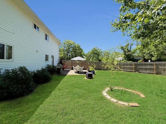 10 Brushwood Drive, Shirley, New York image 25