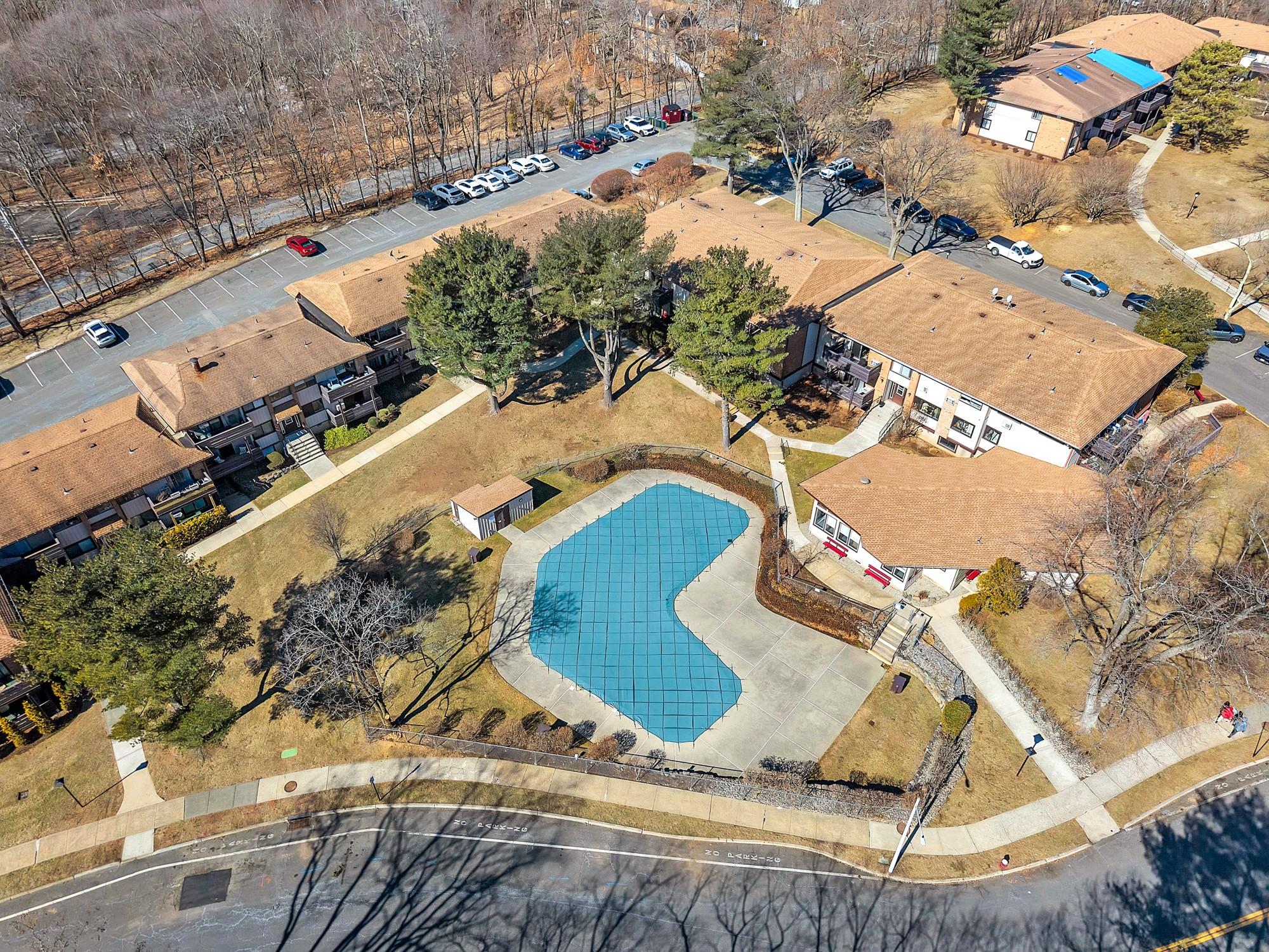 182 Sierra Vista Lane, Valley Cottage, New York image 31