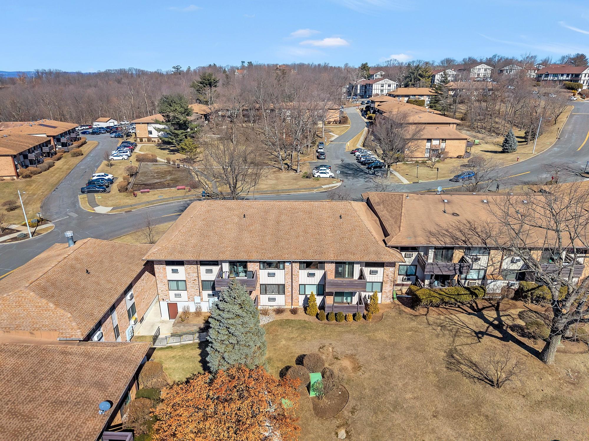 182 Sierra Vista Lane, Valley Cottage, New York image 1