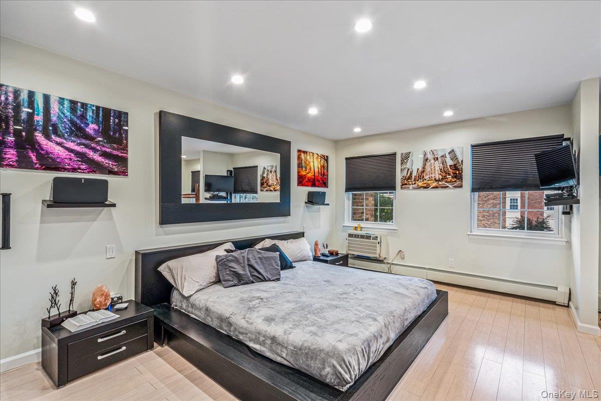 208-06 Robert Road 2