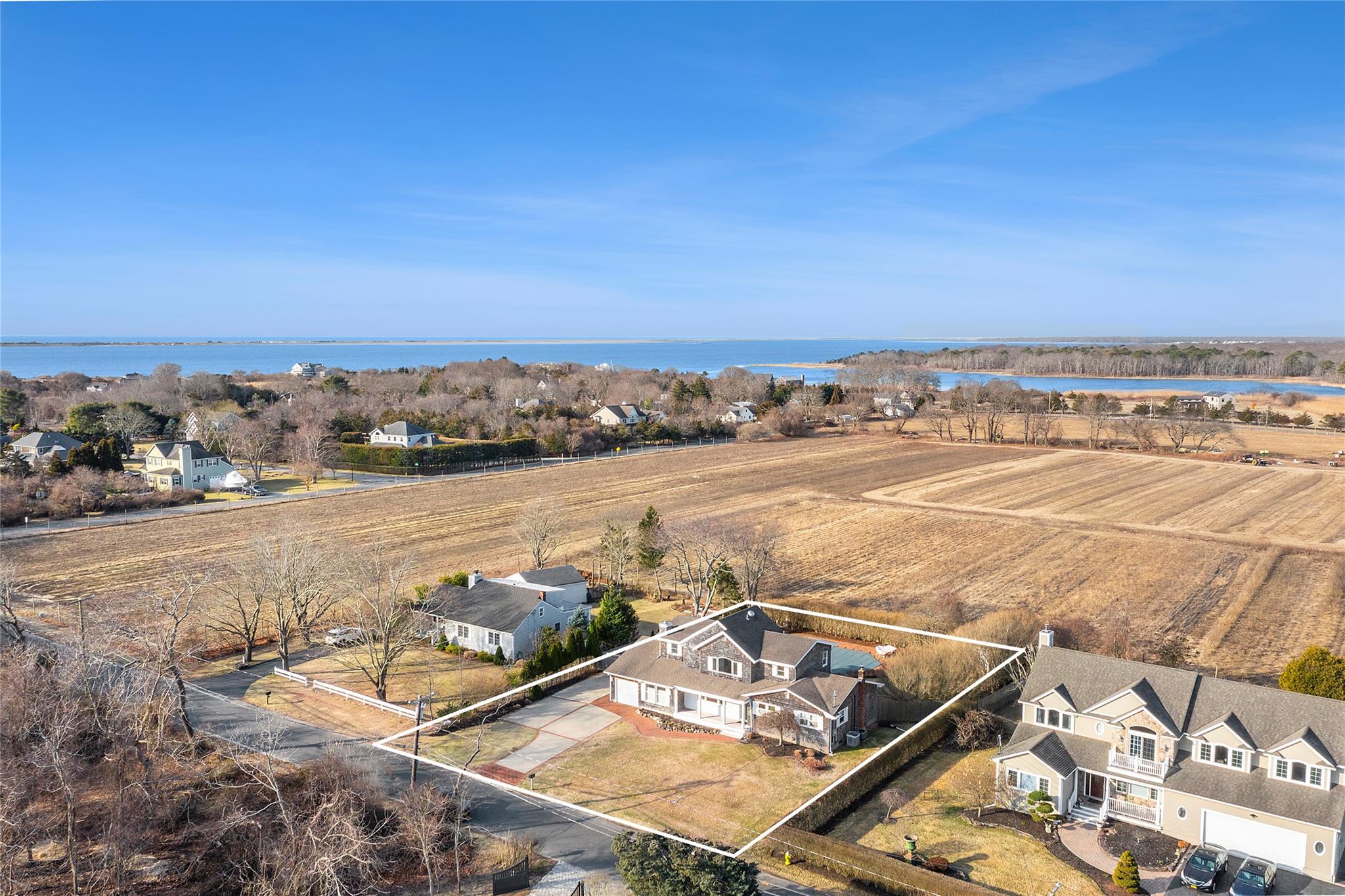 118 Paquatuck Avenue, East Moriches, New York image 3