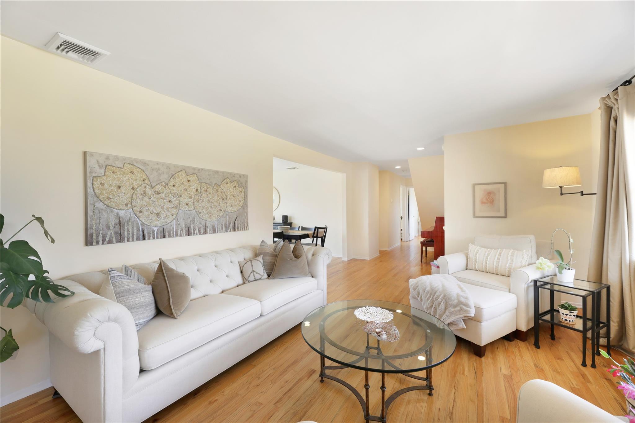 118 Paquatuck Avenue, East Moriches, New York image 13