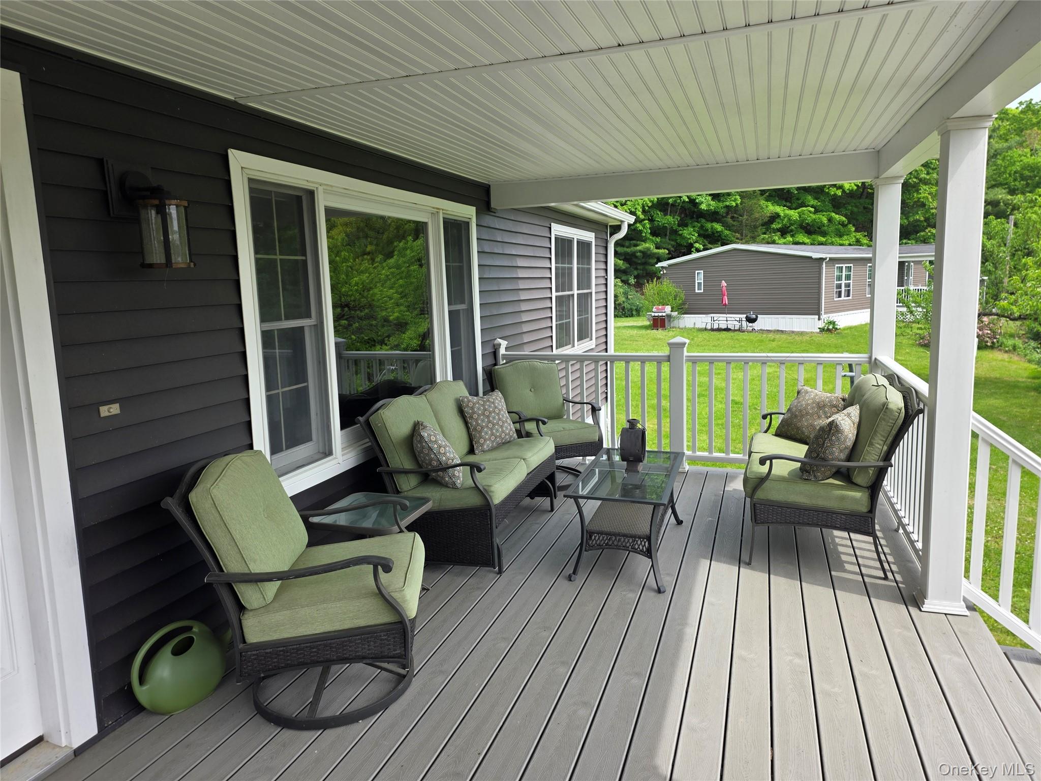 553 Lake Road