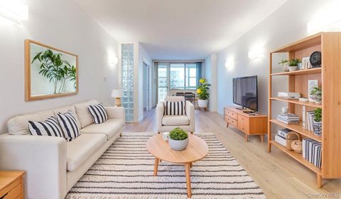 Photo of 118-17 Union Turnpike #18H, Forest Hills, NY 11375 (MLS # 934273)