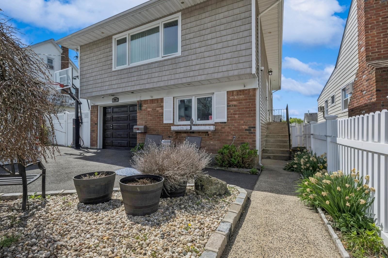 760 Silver Lake Place, Baldwin, New York image 3