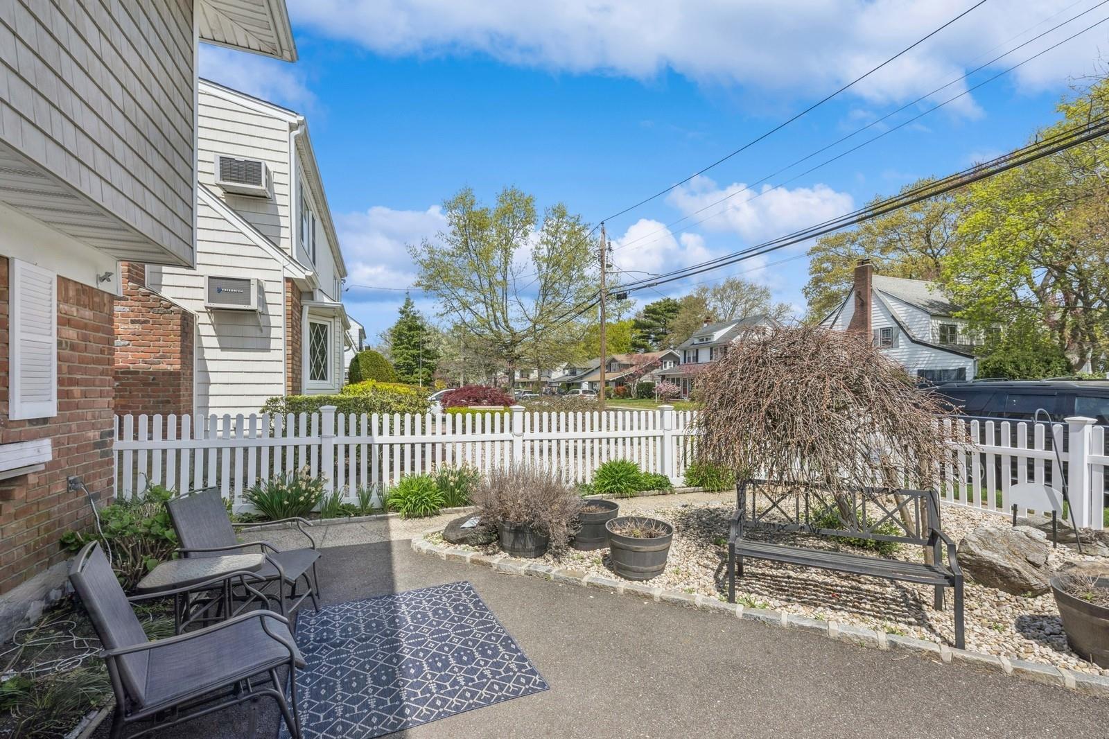 760 Silver Lake Place, Baldwin, New York image 4