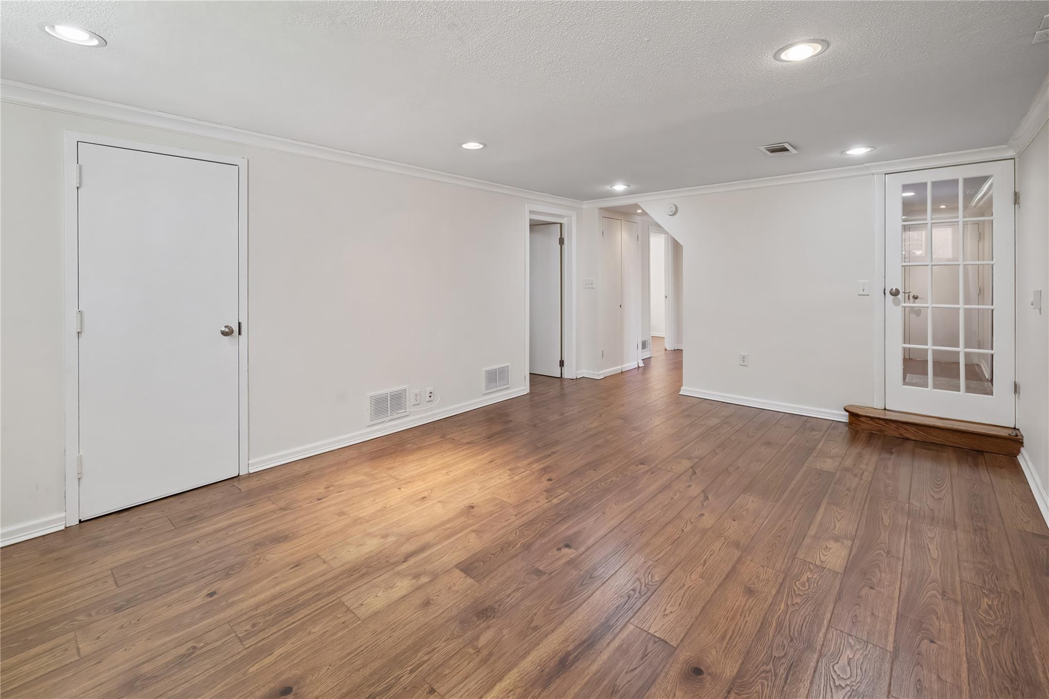 515 Oak Tree Road, Palisades, New York image 9