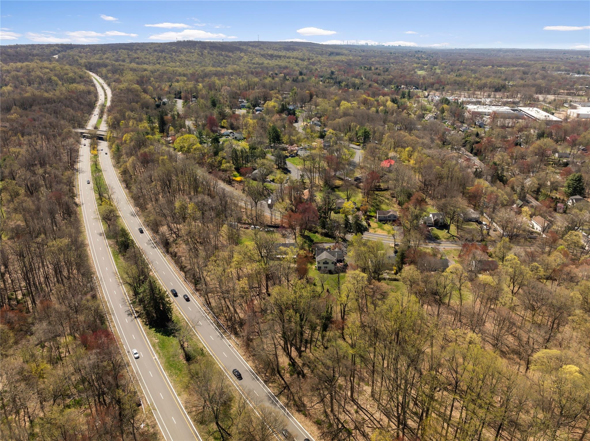 515 Oak Tree Road, Palisades, New York image 38